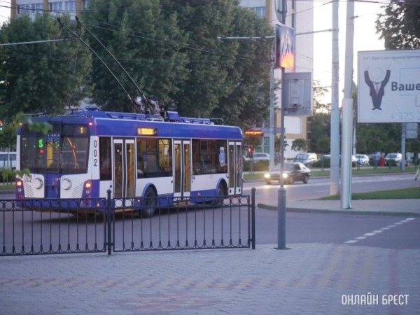 
                Читатель: Хочу поделиться историей, которая произошла со мной вчера, и еще раз поблагодарить людей, оказавшихся рядом!
            