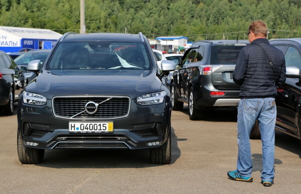 «Начинайте поиски не с машины, а с льготника!» Что ещё можно купить в Европе при бюджете от 15 до 25 тысяч долларов? «Начинайте поиски не с машины, а с льготника!» Что ещё можно купить в Европе при бюджете от 15 до 25 тысяч долларов?