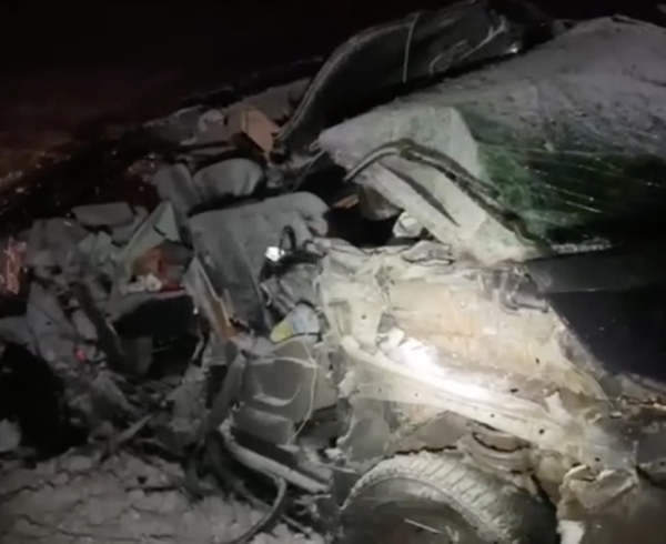 Подробности ДТП под Могилевом: отец на Renault разбился с двумя дочерьми — одна непристегнутая девушка погибла Подробности ДТП под Могилевом: отец на Renault разбился с двумя дочерьми — одна непристегнутая девушка погибла