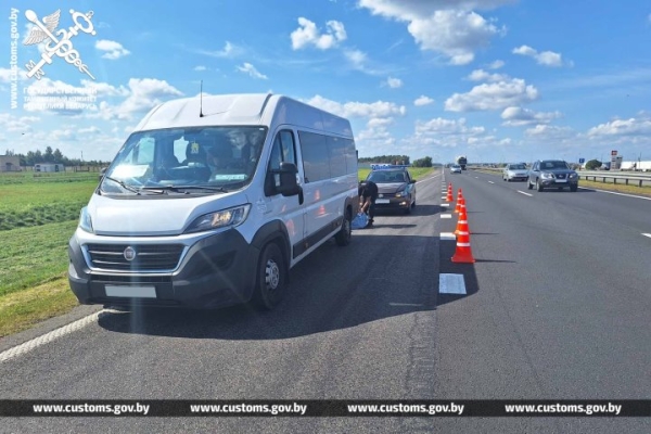 Четыре факта ввоза партий сыра под видом товаров для личного пользования выявили брестские таможенники Четыре факта ввоза партий сыра под видом товаров для личного пользования выявили брестские таможенники