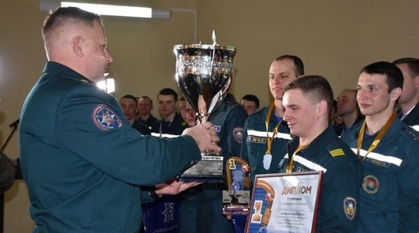 Команда Брестской области победила в многоборье среди спасателей Беларуси Команда Брестской области победила в многоборье среди спасателей Беларуси