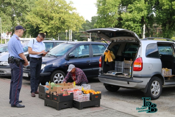 В Бресте прошёл рейд по местам несанкционированной торговли урожаем, выращенным на приусадебных участках