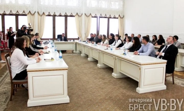 «Ковры Бреста» в будущем снова смогут стать титульным спонсором женского брестского волейбола «Ковры Бреста» в будущем снова смогут стать титульным спонсором женского брестского волейбола