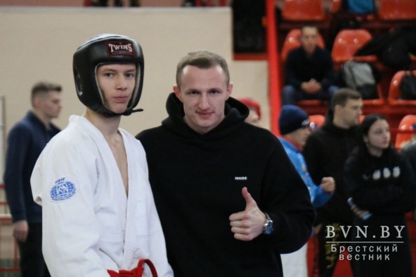Турнир по рукопашному бою памяти Дмитрия Гвишиани прошел в Бресте. Фото и видео