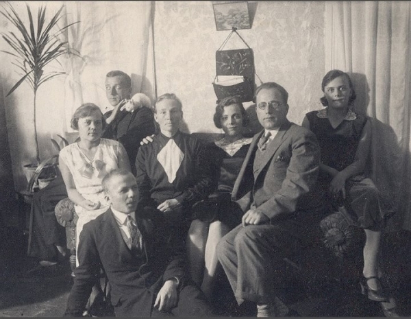 Старый Брест. Дом Пантелевича и его обитатели