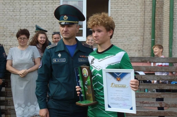 Соревнования по мини-футболу прошли в 19-й средней школе г. Бреста Соревнования по мини-футболу прошли в 19-й средней школе г. Бреста