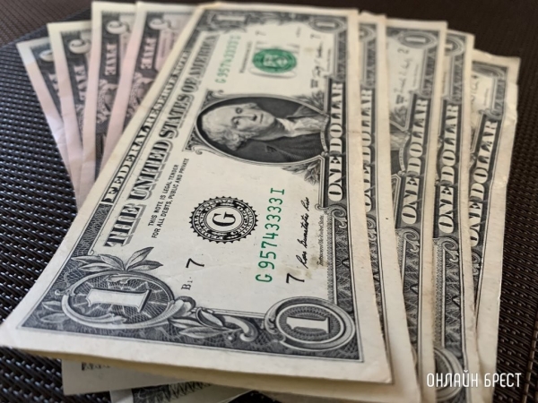 Кибермошенники выманили у белоруски более 88 тысяч долларов